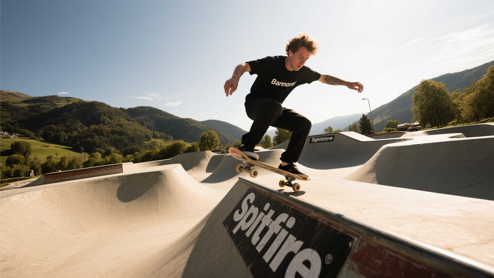 挥关键作用 挥关键作用